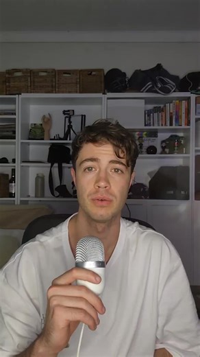 how good were the 2010 dragons? #nrl #nrlteams #rugbyleague #rugbyleague2025 #rugbyleaguetiktok #nrlgames #nrlfinals #nrl2025 #nrl2010 #rugbyleague2010 #nrl2010season #stgeorgeillawarradragons #jamiesoward #benhornby #nrlpremiership #nrlbestteams