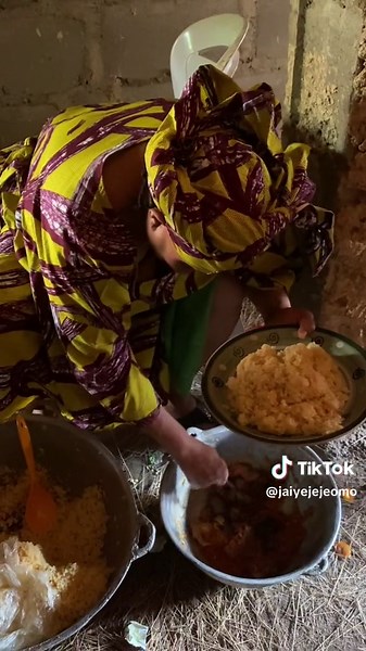 SOLA SOBOWALE: A Sweet and Free Spirit Cook on Set!