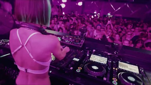 13K views · 925 reactions | Miss Monique LIVE DJ SET FROM HÏ IBIZA CLUB ROOM • 2025 WATCH 落  ID - ID Link To The Full Set: https://youtu.be/83VL923EW3k?si=MXdpigzhF6G2zmUZ #MissMonique #MiMo #HiIbiza #Clubbing #DJset2025 | One Tribal Events | Facebook