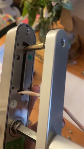 Our Smart Handle has adjustable Fixing points to suit whatever handle was on your door previously, this means it is compatible with 99% of lift to lock UPVC doors and NO NEED to re drill your door to install our handle ✅✅ Easy and simple set up perfect dor DIY installation straight out of the box, one screwdriver required ✅👍 #smartlock #smartdoor #smarthome #upvc #doors #hardware