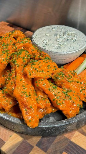 Home Cooking Sessions: Crispy Buffalo Wings with Blue Cheese Ranch. Full recipe and long form video now up on Substack, link in bio 🍗🔥 - In today’s recipe, I’m going to run you through how to make the crispiest buffalo chicken wings and the most addictive blue cheese ranch sauce. We’ll run through all the steps to make your wings ultra flavoursome and properly crispy, even after saucing. This one is great for prepping ahead and I’ll explain how best to prep / serve when you’ve got friends comi