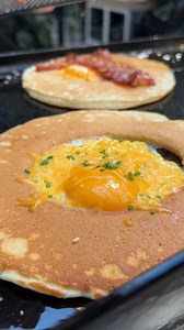 8.3K views · 11 reactions | Stack of Breakfast Pancakes! Feast your eyes on this incredible platter 朗丹 | Chefclub GruB | Facebook