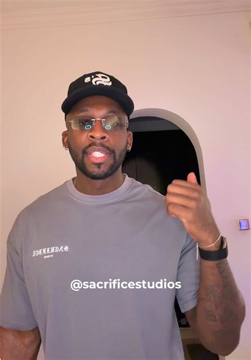 @Sacrifice Studios Everyday baseball cap is adjustable and fits all sizes. 24-hour delivery across the UAE, straight from the website. No pickups. Just delivery. #fyp #ملابس #اكسبلور #clothingbrand #الشعب_الصيني_ماله_حل😂😂