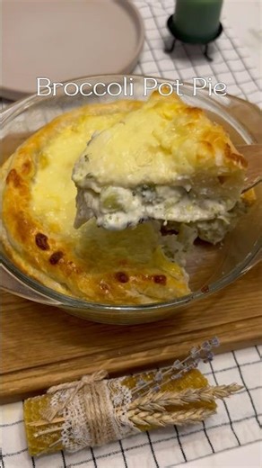 Creamy Broccoli & Cheese Pie #baking #shorts #broccoli #tanyasfoodmap