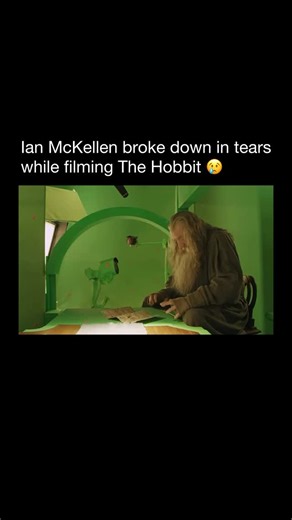 Bloopers on Instagram: "😢😢😢 Ian McKellen returned as Gandalf in The Hobbit trilogy, but the filming experience was very different from The Lord of the Rings. Much of the movie relied on green screens, motion capture, and isolated performances instead of working closely with other actors on physical sets. Filming many scenes alone left him feeling disconnected from acting. He later spoke about how frustrating the process became, and at one point he broke down on set, questioning whether he sti