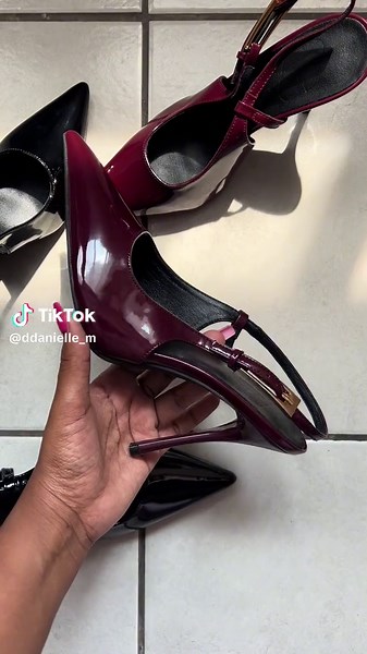 just wanted to show you guys my new heels.🤪🫦 @SHEIN you snapped #sheinheels #shein #fyp #trendingvideo