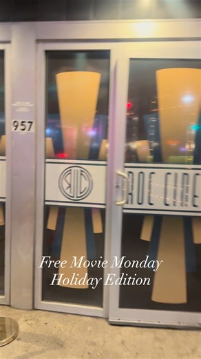 If It’s Free, It’s For Me on Instagram: "Did you know @roccinema does free movies every Monday? This month features holiday films and kicked off with The Holiday. 🥂 The schedule for this month is: December 8: National Lampoons Christmas Vacation 🎄 December 15: The Polar Express 🚂 December 22: Elf 🎅🏻 December 29: The Grinch 💚 Although free; toy still need to reserve a ticket online at roccinema.com. 🎟️"
