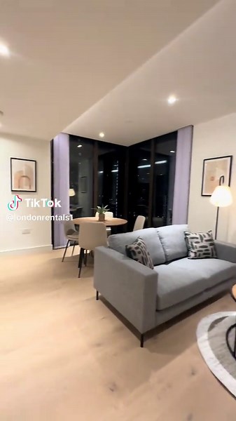 Luxurious 2 Bedroom London Apartment with Amazing Amenities