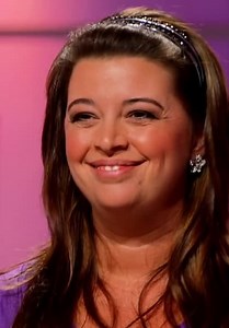 Cupcake Wars S03:E04 - Tim Burton Bake-Off