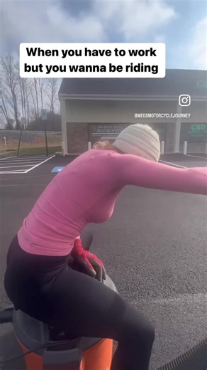 So nice here in Maryland, too bad Cameraman and I have to work! #motochick #motogirl #bikerchick #bikerbabe #motovlog #motovlogger