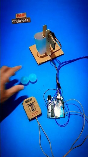 DIY | Automatic ball shooter with Arduino and Servo #diy #arduino #arduinoproject