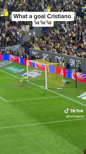 Incredible Overhead Kick by Cristiano Ronaldo