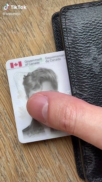 Understanding Your Canadian Permanent Resident Card