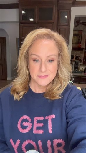 Apparently my husband keeps losing weight just by breathing… meanwhile I’ve been on a plateau for months 😅 So I decided to get serious about my protein and boom 💥 4 lbs gone in a few days! This Sparkling Protein not only tastes amazing and gives you 40 grams in 1 can it also boosts your hunger hormone by 50% and keeps you full for HOURS.🤯 🚚 Month-end promo 10/31: I’m covering shipping on any order, can save you 15% plus sending can covers if you snag the new Sparkling Protein 12-pack. ✨ And 