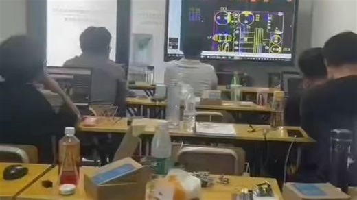 第28讲-开关电源培训线上线下同步培训30瓦QC快充PI方案IC讲解