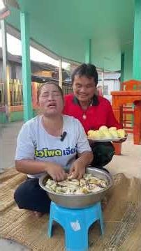 I can't eat. I'm old. Haha. #Funny clip of the day. #Funny clip for entertainment.