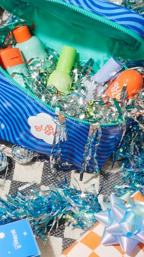 Bubble on Instagram: "Our ideal routine ✨ Big Barrier Super Set includes six full-sized products and an exclusive Bubble bag to bring on the go! 🏃‍♂️ This deeply hydrating routine helps boost your skin’s moisture barrier and restores softness to windswept winter skin. Available on @ultabeauty and hellobubble.com🩵"