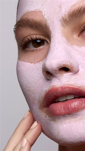 Makeup can’t fix unprepped skin. Our #glampreppinkclaymask prep is the difference. #glow365 #cleanskincare #makeupprep | Glow365