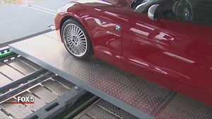 Carvana opens used car vending machine