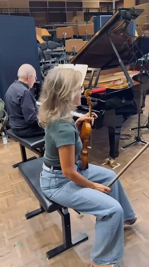 Final questions for our Trio recording with Daniel. Back in 2009, André Previn and I performed the world premiere together with Lynn Harrell at Carnegie Hall. André’s scores typically offer very few indications for dynamics and phrasing. Much is left to the performer’s knowledge and instincts. In this short video, I’m quoting his favorite response when asked how to approach those details... #annesophiemutter | Anne-Sophie Mutter