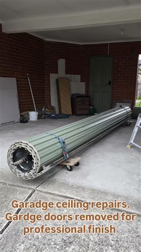 Damage plaster cut out,reinforced ceiling. | MH Plastering