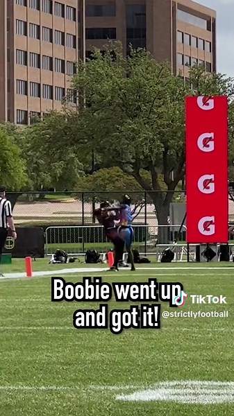 Ethan Boobie Feaster: The Rising Star with 40 D1 Offers at 14