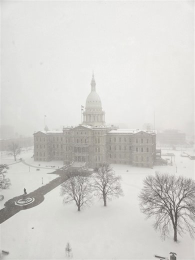 Lansing extends Code Blue plan amid cold weather