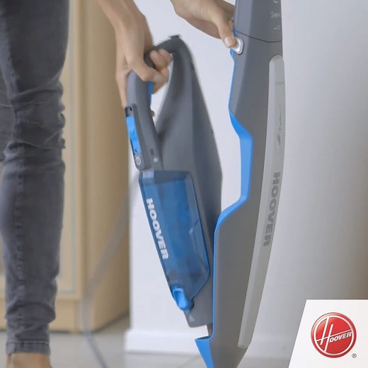 À toute vapeur ! Steam Capsule 2en1 combine un balai vapeur et un pistolet vapeur à main pour prendre soin de chaque surface 💨😎 #Hoover #SteamCapsule2en1 | Hoover