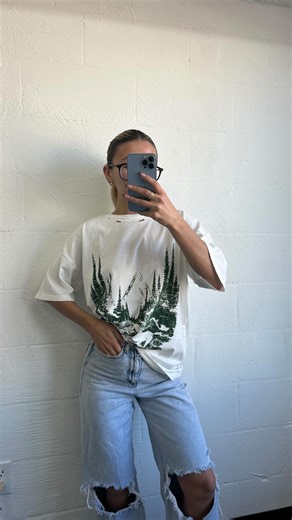 pinit co - online boutique on Instagram: "little outfit of the day today ✨ this striped vest & longsleeve are dropping friday ❄️ come shop in store today from 12:00 - 5:00 PM #onlineboutique #ootd #outfitinspo"