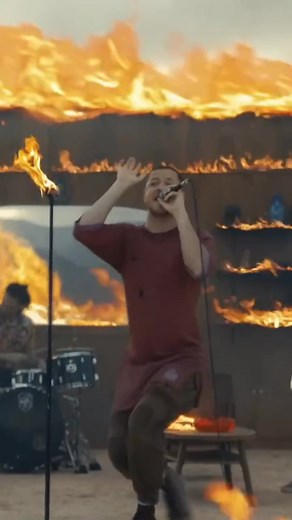Imagine Dragons - Whatever It Takes (Official Music Video)