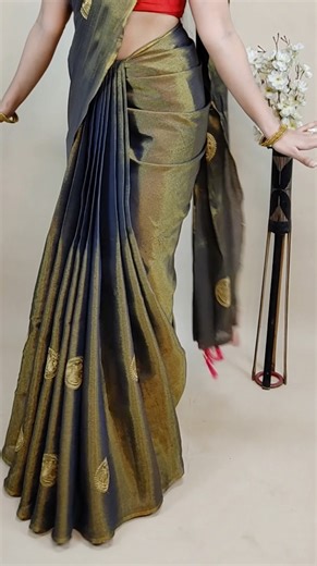 Dance, Walk & Sit in Saree with Full Confidence 💃✨ #sareetips