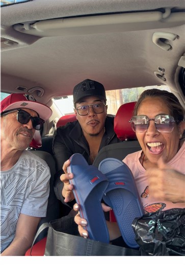 Unboxing de compras del mercado de Ags con Don Goyo