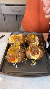 355K views · 3.1K reactions | This changed the way i make baked potatos Brian makes a loaded baked potato dinner with steak and veggies | Brian’s Kitchen | Facebook