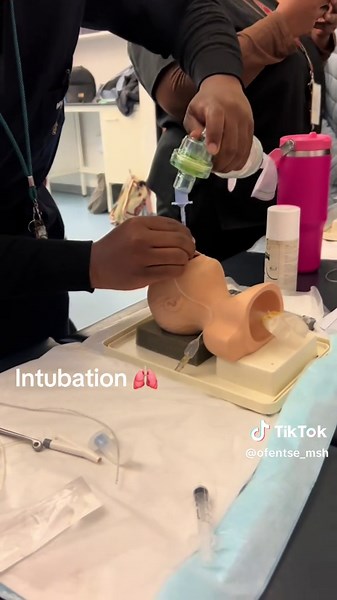 Exploring the Skills Lab Experience in Medical Training