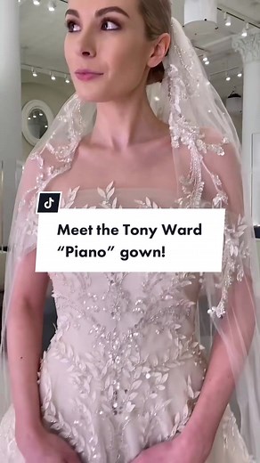 Meet the Tony Ward “Piano” Gown!