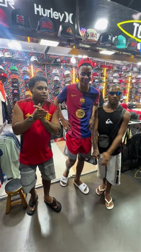 Esse Digão 🎤🌟 on Instagram: "na rlk do tio @famoso_g_01 vai tomando hahaha🫡🔥 @omc2m_ @mcdigao053 #reels #explorar #funk #051 #053"