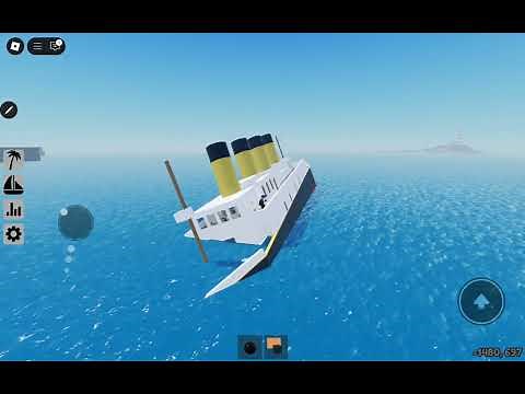 Recreation of Titanic Sinking in Roblox Sail and Sink Simulator!
