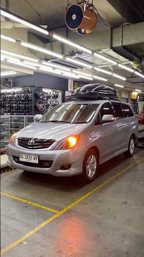 TOYOTA INNOVA 2011 INSTALLING MIRRORS INNOVA LUXURY 2015, AUTOMATIC FOLDING #innovamenolaktua #in...