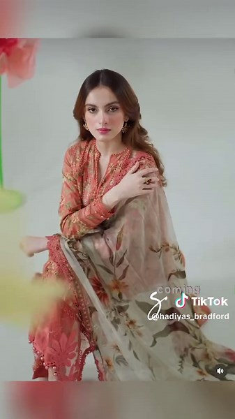 Explore the Maria B M Prints 2025 Luxury Lawn Collection