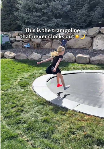 Built for real families, real play, and everyday use👏🏼this in-ground trampoline holds up over time and doesn’t get worn out or ignored like most above-ground trampolines. More jumping, more memories, more reasons to stay outside instead of on screens. That’s our kind of backyard upgrade. ✨👏 #ingroundtrampoline #trampolines #backyard #jump #outdoors