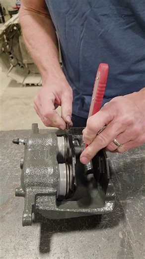 360° Rotating Ratchet Brake Caliper Tool - Work Smarter