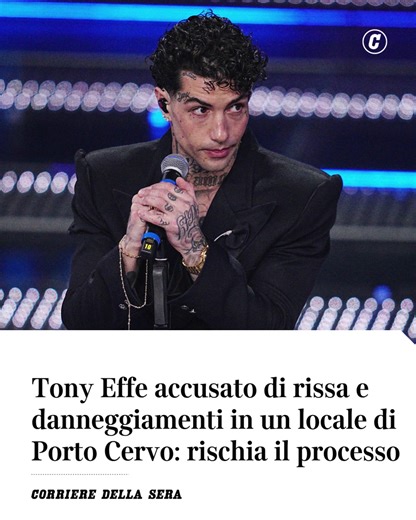 Tony Effe in arte, Nicolò Rapisarda all'anagrafe, rischia il processo per una maxi rissa avvenuta nell'estate del 2023 in un locale di Porto Cervo, il «Santuary». Il rapper dovrà comparire davanti a un giudice del tribunale di Tempio Pausania, in Sardegna. A denunciarlo sono stati i proprietari del locale insieme alle persone che erano con lui quella sera quando si è scatenata una rissa e molti arredi della discoteca vennero distrutti. I proprietari della discoteca, rappresentati dall’avvocato A