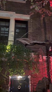 Halloween Decorations Upper East Side. 📍E70th Street between 3rd Ave and Lexington | New York City Photos