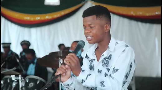 Herman_ chokoloco_ life performance
