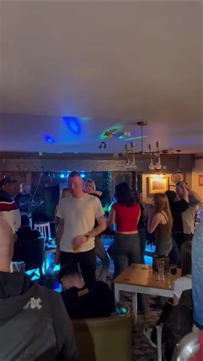 Respect (cover) live at the Minerva 28112025