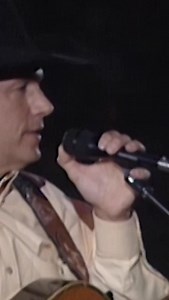 Coming to you #StraitFromTheStage with a performance of “Run” you won’t forget. 🤠 #GeorgeStrait #Run #LiveMusic | George Strait