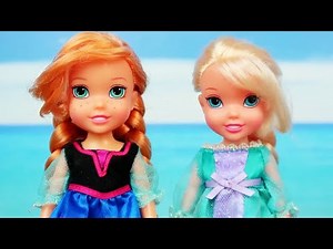 ❄️ ELSA AND ANNA TODDLERS VACATION|| Frozen Dolls