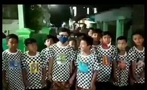 . (@_uciha_madura_)’s videos with suara asli - .