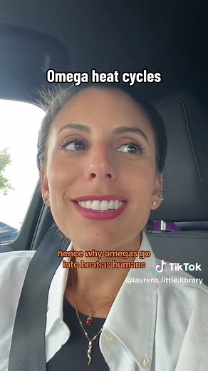 Replying to @Rowdy Ever wondered what the omegaverse is in fiction? Or what knotting is? I explain Omegaverse For Beginners to my fiancé who (a) doesn’t read any sort of fiction books (b) has never read a “spicy” book, a fanfic, or a monster romance in his life and (c) is a medical doctor. Please enjoy lmao. Timestamps: 0:00 - Intro 0:07 - ABO Designations 0:34 - Alphas: The Basics 1:05 - Omegas: The Basics 1:34 - Heat cycles 2:07 - Knotting 2:23 - Specifics of Alpha anatomy 2:38 - Example in na