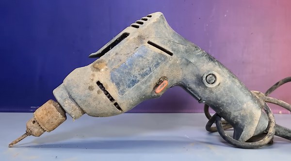 Fixing Up an Old, Rusted Drill to Like-New Condition